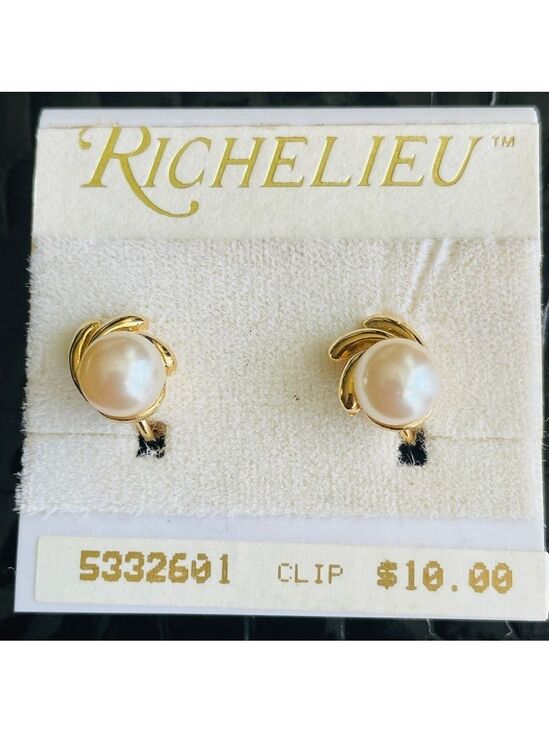Jewelry - Vintage RICHELIEU Dainty Faux Pearl Gold Tone Swirl Clip On Retro Earrin…
